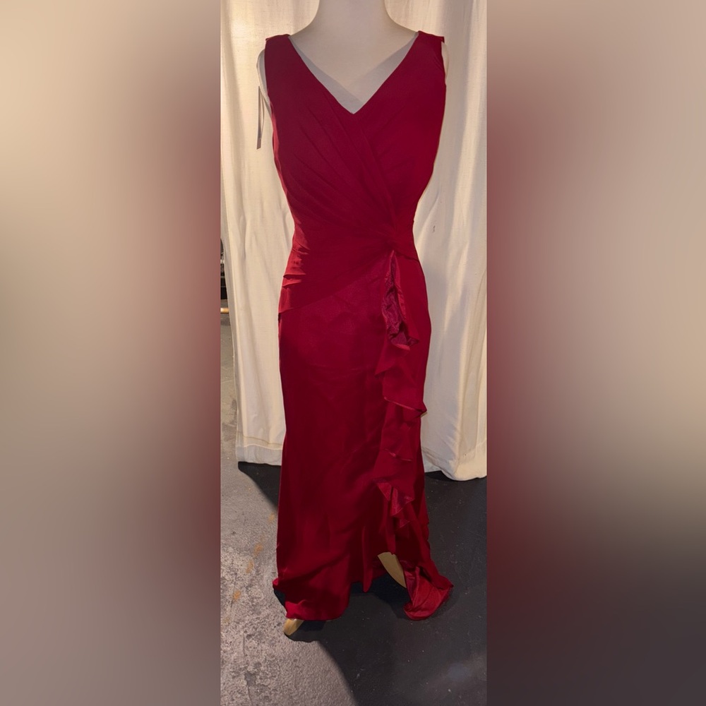 Elegant Red Evening Dress